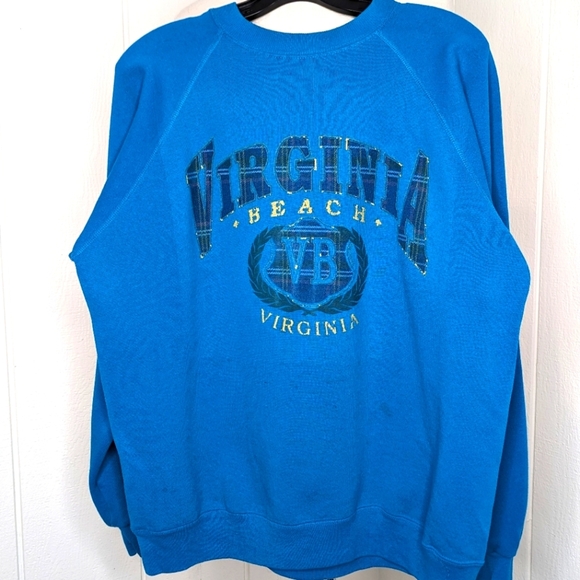 Vintage Tops - Vintage 90's Virginia Beach Fleece